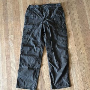 Mens 5.11 tactical pants green